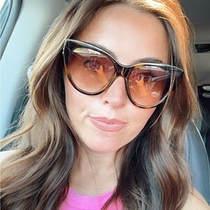 Gucci Cat Eye Sunglasses GG0460S in Tortoise